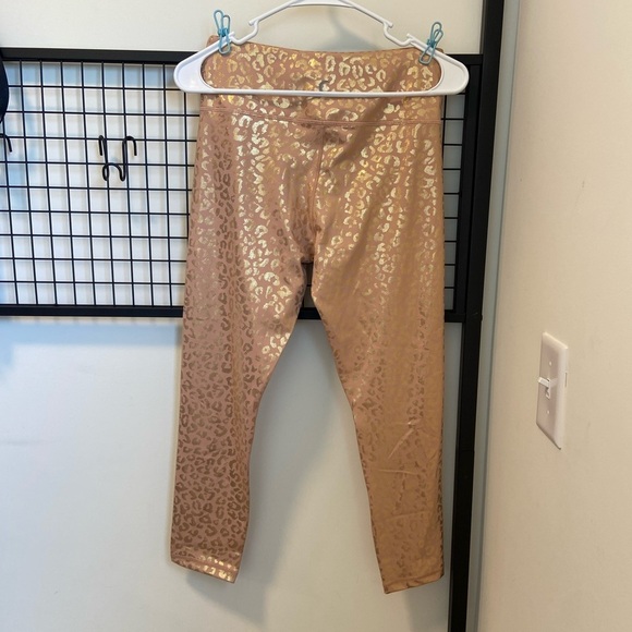NWOT | Zyia women’s active leopard print leggings — size‎ 8/10 - Picture 4 of 5